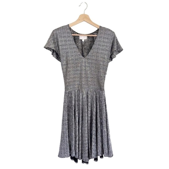 Alexis Skyla Metallic Flutter Sleeve V Neck Mini Skater Dress Silver Small - Picture 2 of 13